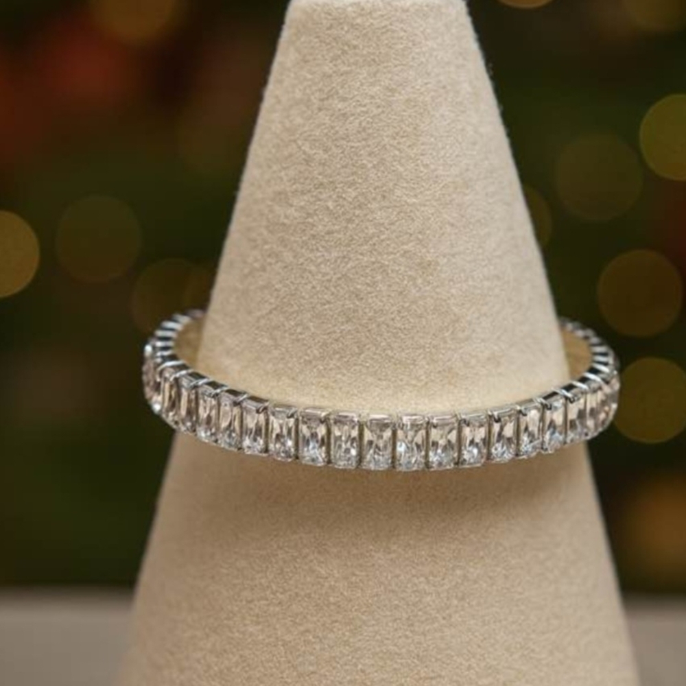 New 925 Silver Sapphire Bracelet